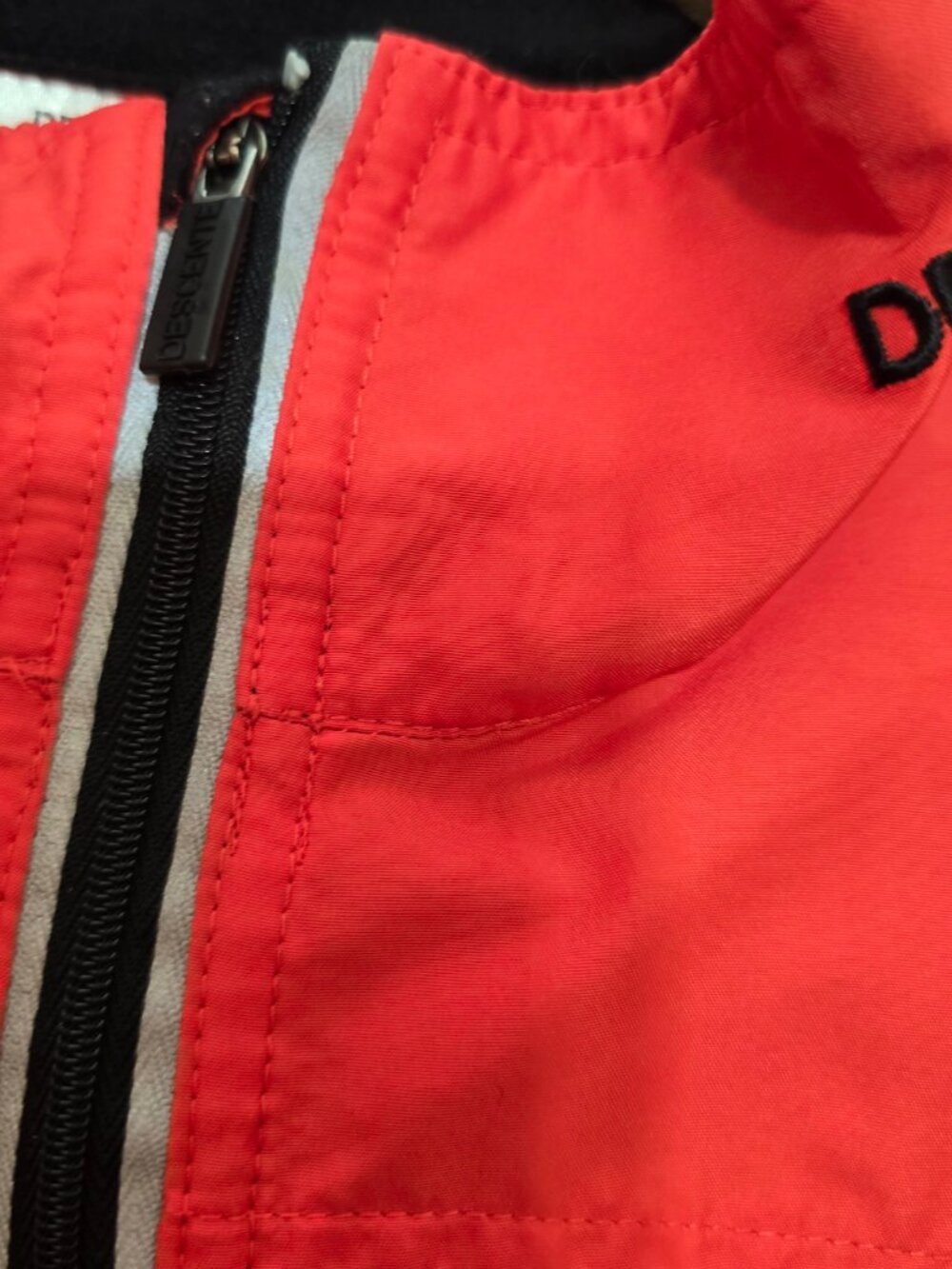 Descente Men’s 2‑in‑1 Jacket Vest Red Zip‑Off Sleeves Mesh Lined Athletic - Picture 8 of 15